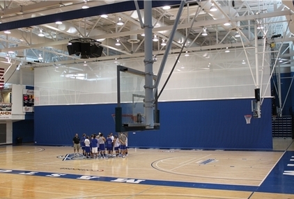 center-drive-gym-divider-curtain-1-1